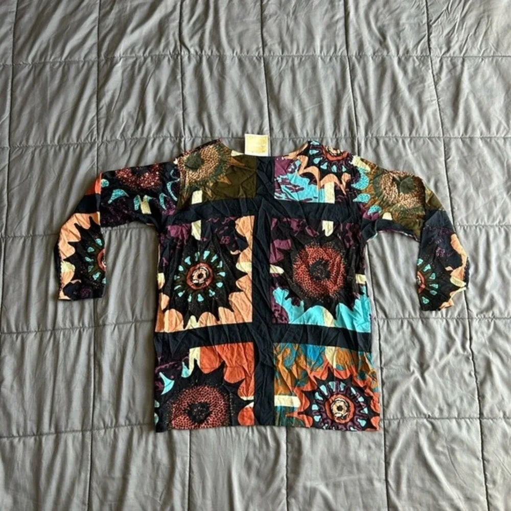 Deadstock beaded floral funky artsy aop long sleeve naca by milo M - Picture 3 of 6
